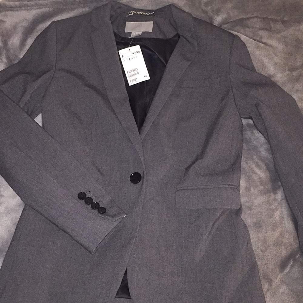 NWT grey blazer